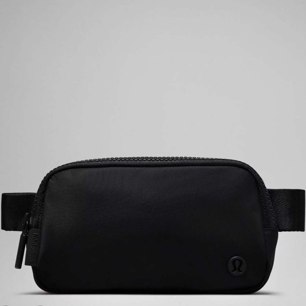[Size OS] - Lululemon Everywhere Belt Bag Mini
